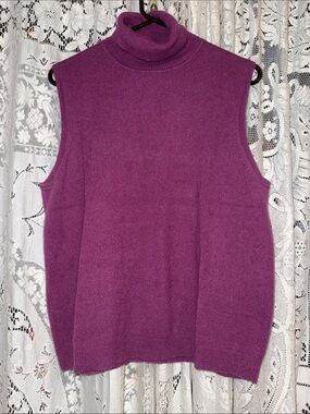 Kirkland Signature 2ply cashmere sweater